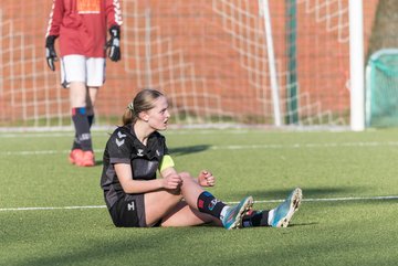 Bild 252 - wBJ SV Wahlstedt - SV Henstedt Ulzburg : Ergebnis: 0:1